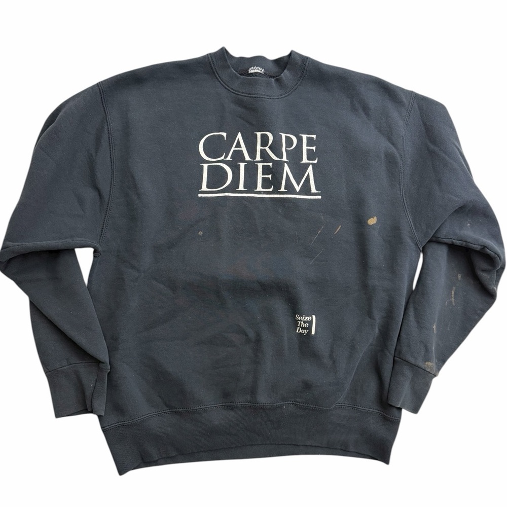 Carpe Diem “Seize The Day” Crewneck Sweatshirt Black Distressed Paint Marks L‎
